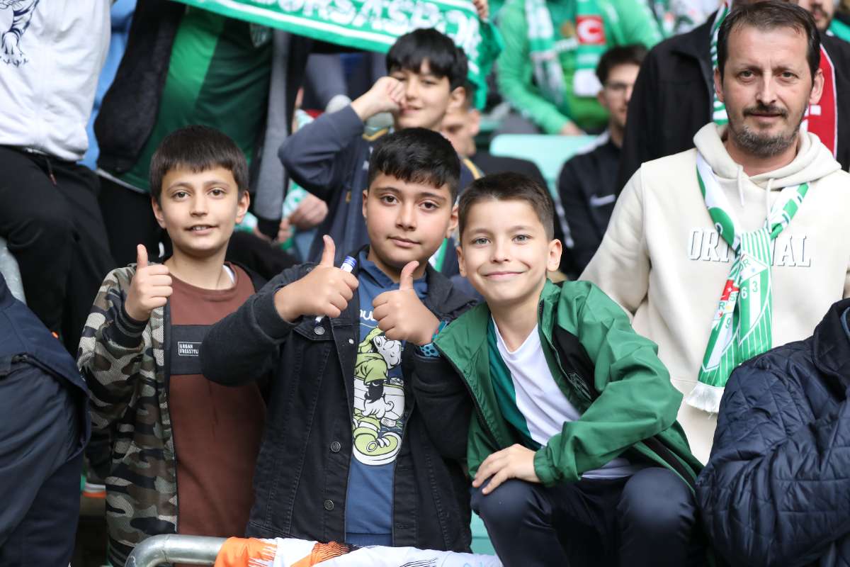 (FOTO GALERİ) BURSASPOR - 23 ELAZIĞ FK TARAFTAR FOTOĞRAFLARI - 2