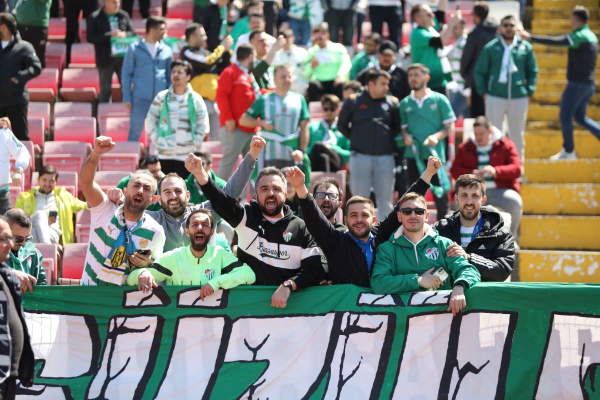 (FOTO GALERİ) Hopaspor-BURSASPOR Şampiyonluk (2)
