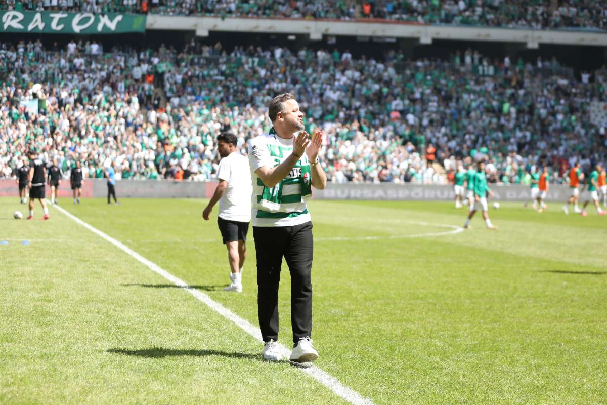 (FOTO GALERİ) BURSASPOR-BORNOVA FK TARAFTAR FOTOĞRAFLARI-2