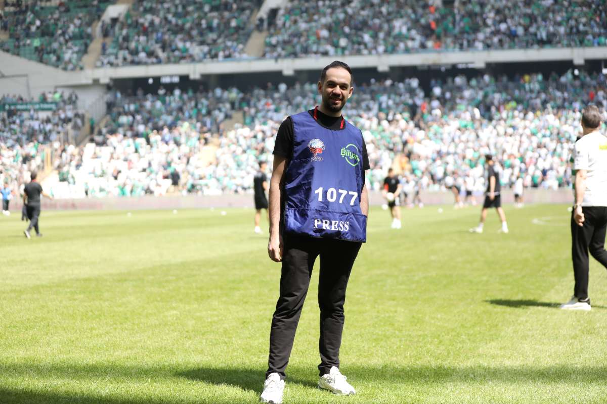 (FOTO GALERİ) BURSASPOR-BORNOVA FK TARAFTAR FOTOĞRAFLARI-2