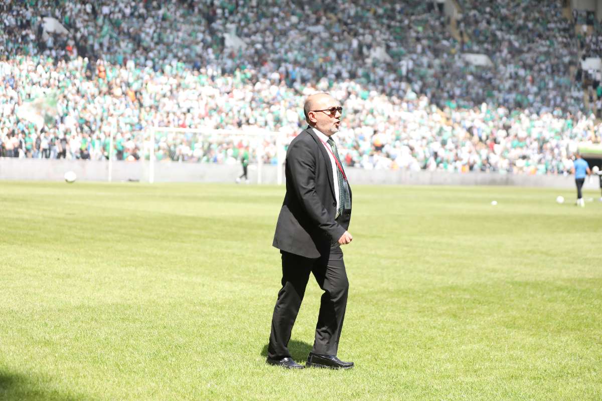(FOTO GALERİ) BURSASPOR-BORNOVA FK TARAFTAR FOTOĞRAFLARI-2