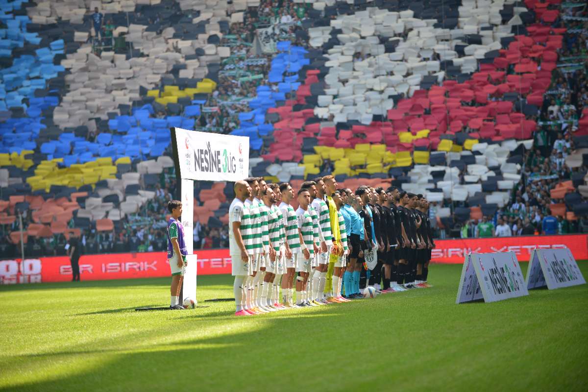 (FOTO GALERİ) BURSASPOR-BORNOVA FK TARAFTAR FOTOĞRAFLARI-3