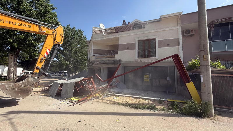 Osmangazi'de kaçak yapılaşmaya geçit yok
