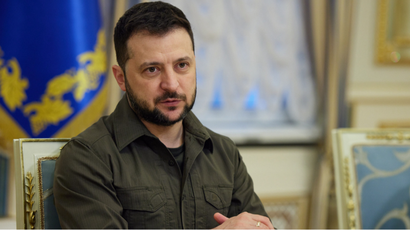 Zelenskiy: "Perşembe günü Putin'i Türkiye'de bekliyor olacağım"