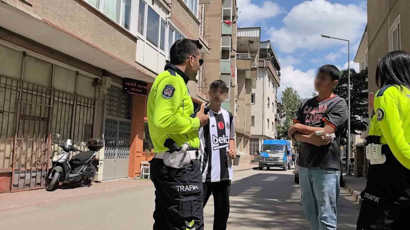 15 yaşındaki çocuk, motosikletlinin saldırısına uğradı