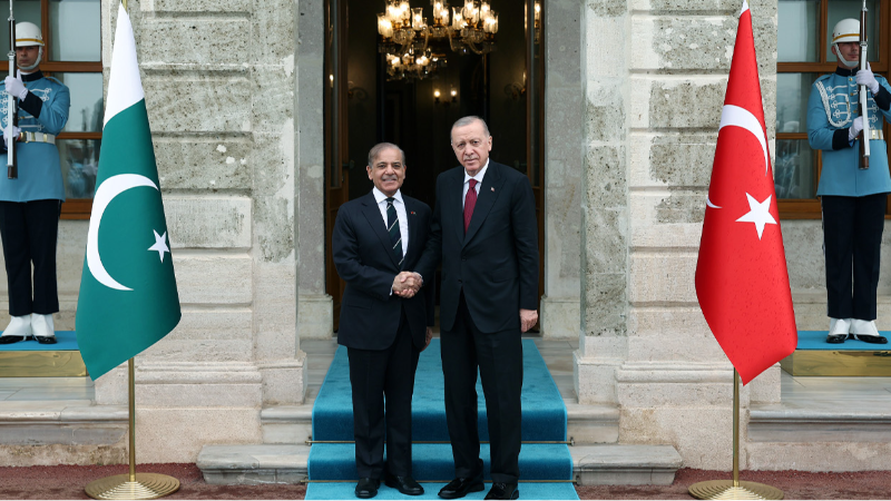 Erdoğan, Pakistan Başbakanı Şerif’i kabul etti