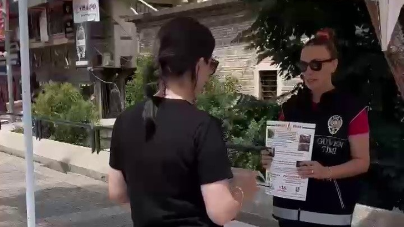 Bursa polisi vatandaşları dolandırıcılık olaylarına karşı bilgilendirdi