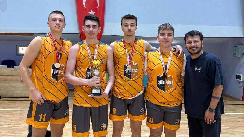 Eğitim Kalesi  3x3 Bursa Şampiyonu!