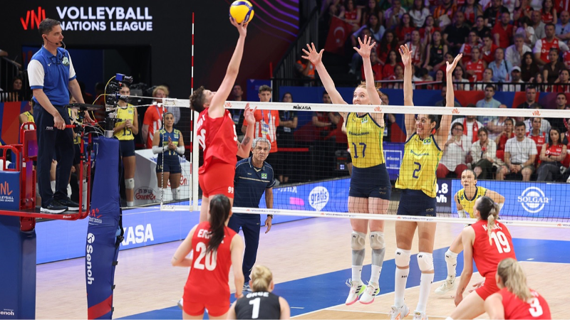 A Milli Kadın Voleybol Takımı, Milletler Ligi’nde ilk yenilgisini aldı