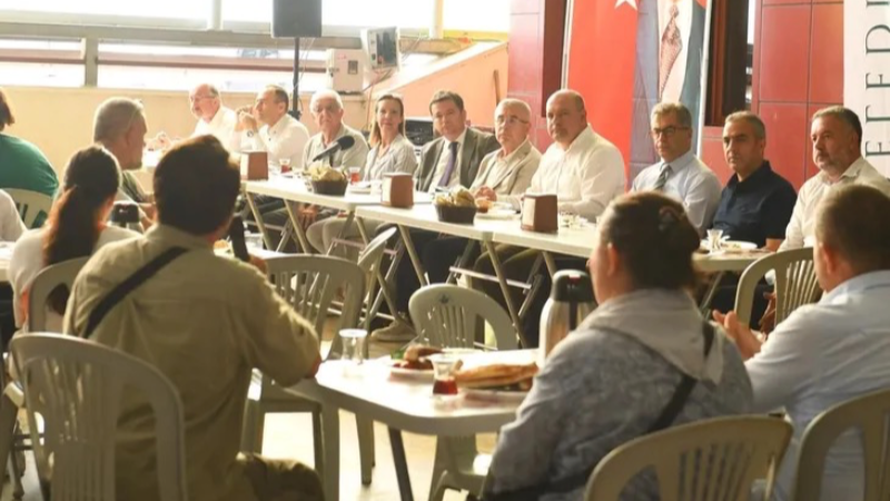 Osmangazi’de halkla buluşmalar sürüyor