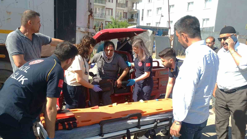 Elektrikli motosiklet tır dorsesine çarptı: 1 yaralı
