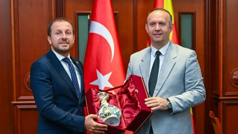 Ülkeler arası bağlar pekişti