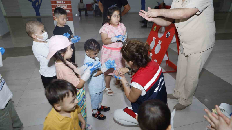 Büyükşehir’den lösemi tedavisi gören çocuklara moral