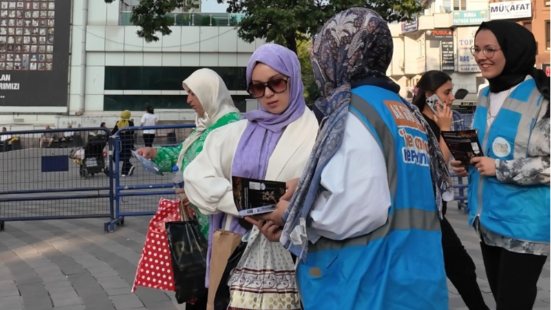 Osmangazi Gençliğinden broşürlü vicdan çağrısı