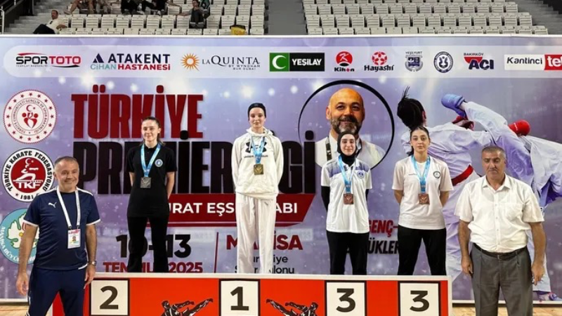 Bursa Büyükşehirli karatecilerden 8 madalya