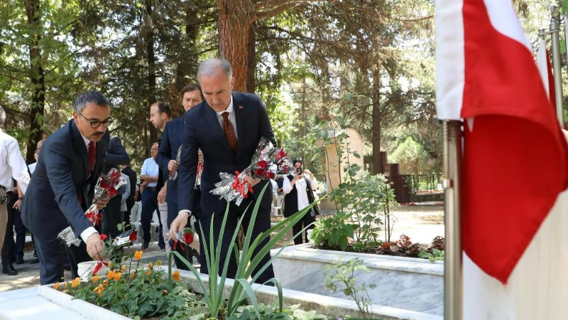 İnegöl'de 15 Temmuz şehitleri dualarla anıldı