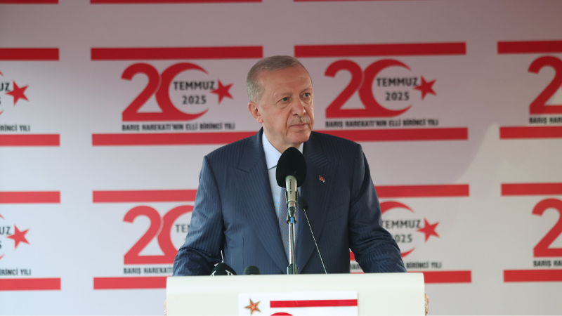 Cumhurbaşkanı Erdoğan, "Kıbrıs Türklerinin bir 60 yıl daha kaybedecek zamanı olmadığını vurguladı"