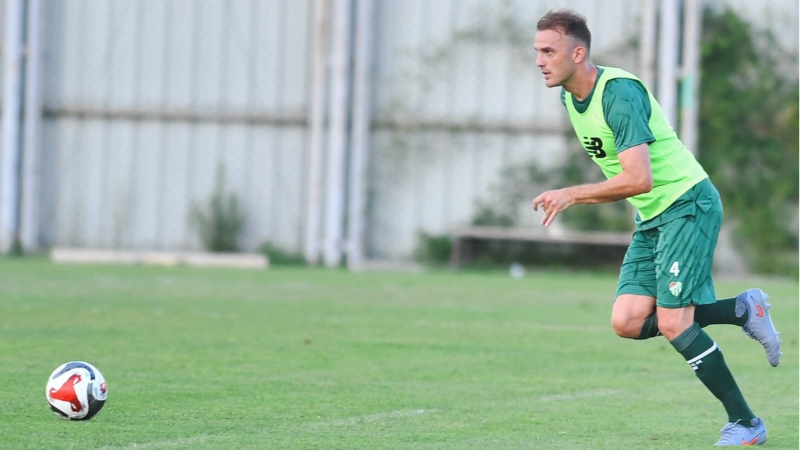 Bursaspor, Üsküp FK’yı 6-0 mağlup etti