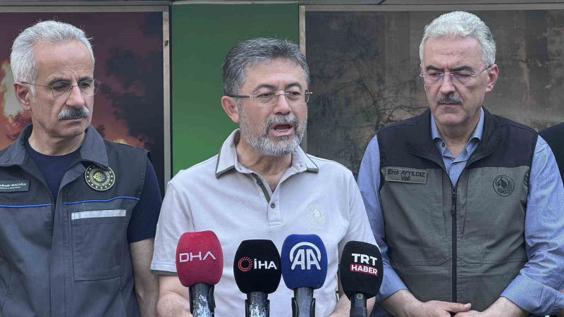 Bakan Yumaklı, Bursa'da akşamüstünü işaret etti