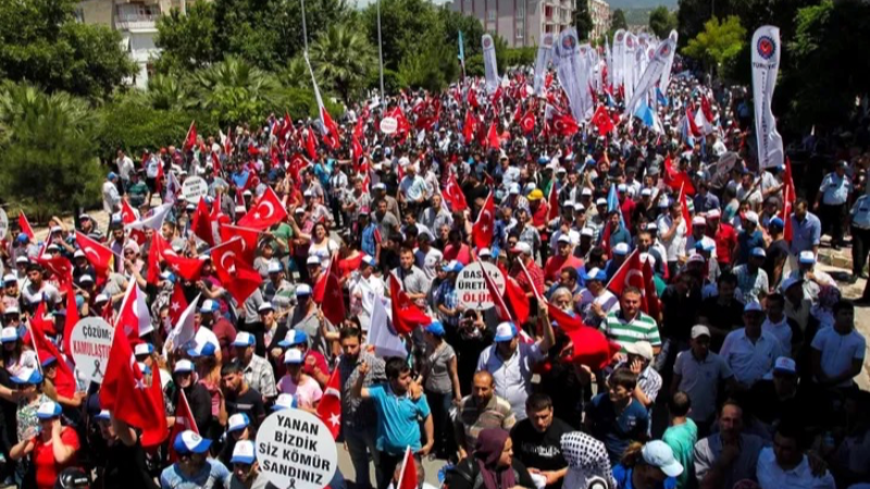 Türkiye Maden İşçileri Sendikası’nın grevi ertelendi