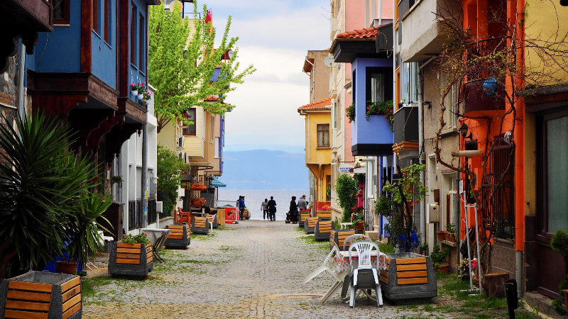 Yazın renkleri Mudanya'da yarışıyor