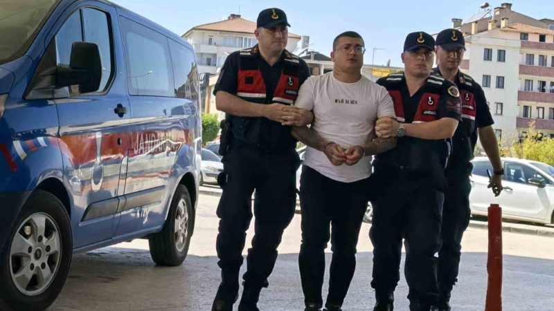 İnegöl'de güvenlik görevlisini bıçaklayan saldırgan tutuklandı