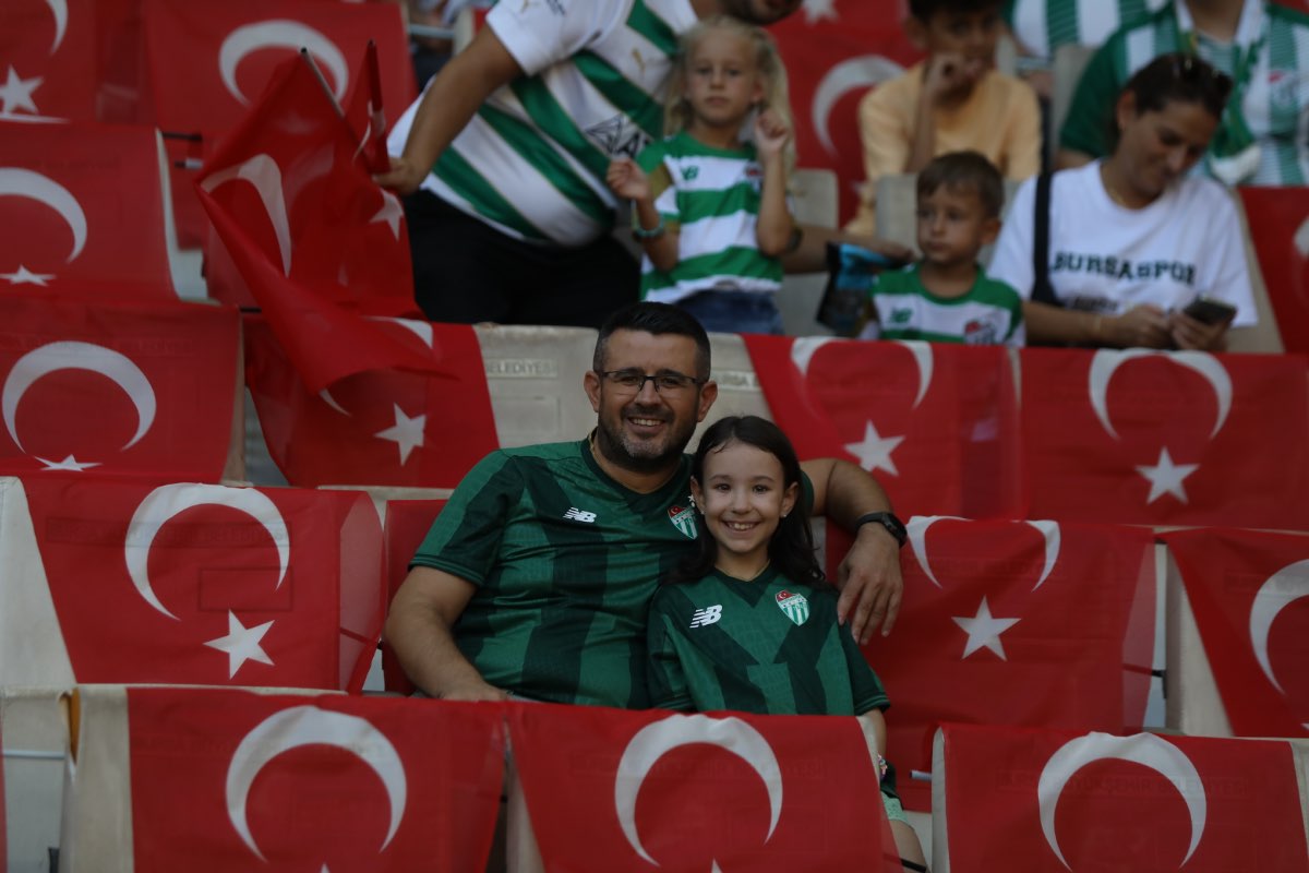 (FOTO GALERİ) Bursaspor-1461 Trabzon FK taraftar fotoğrafları