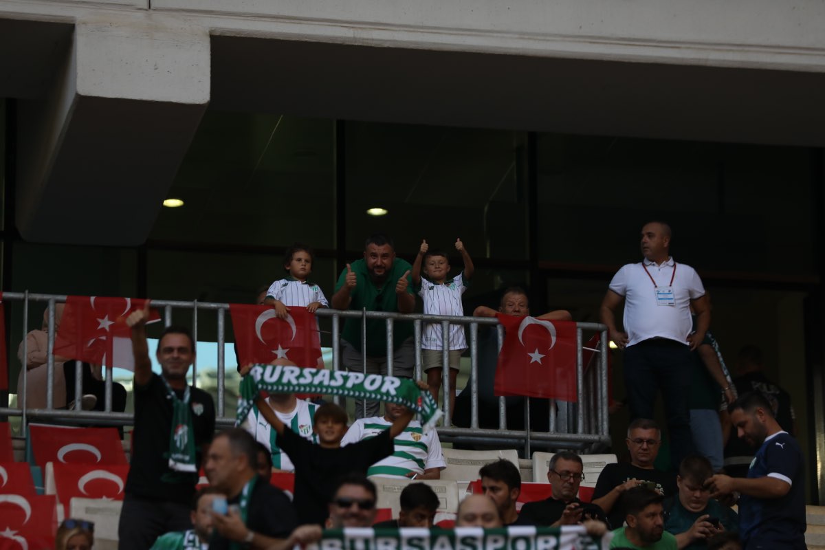 (FOTO GALERİ) Bursaspor-1461 Trabzon FK taraftar fotoğrafları