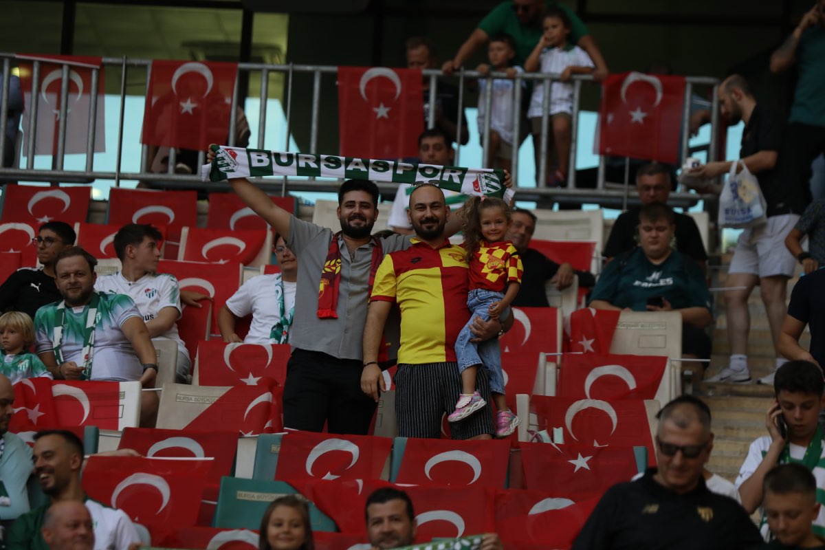 (FOTO GALERİ) Bursaspor-1461 Trabzon FK taraftar fotoğrafları