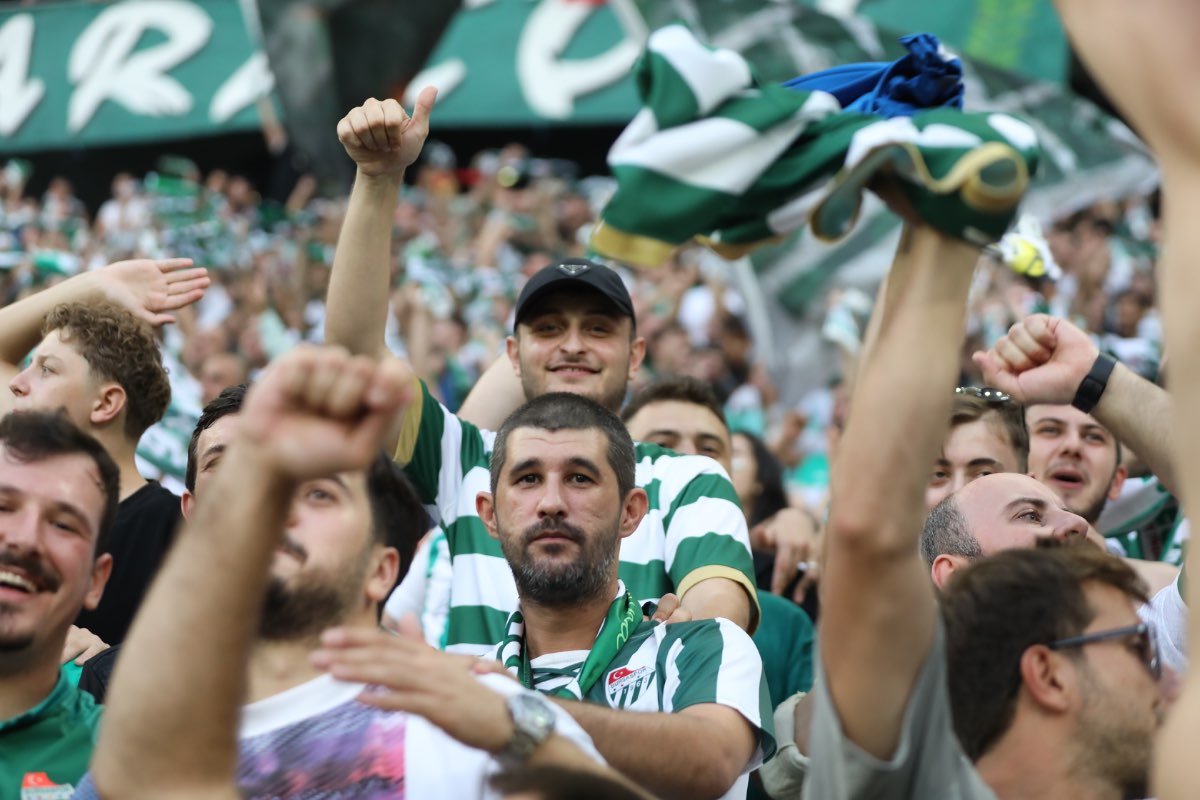 (FOTO GALERİ) Bursaspor-1461 Trabzon FK taraftar fotoğrafları