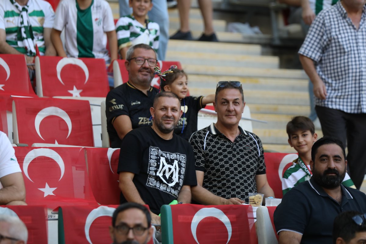 (FOTO GALERİ) Bursaspor-1461 Trabzon FK taraftar fotoğrafları