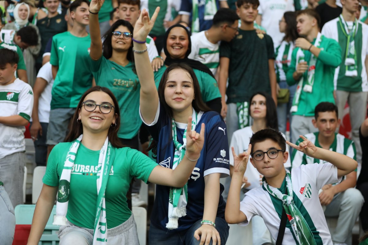 (FOTO GALERİ) Bursaspor-1461 Trabzon FK taraftar fotoğrafları