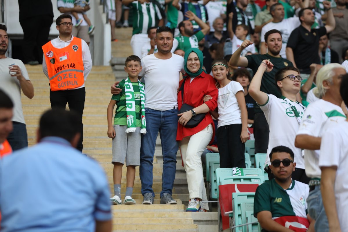(FOTO GALERİ) Bursaspor-1461 Trabzon FK taraftar fotoğrafları
