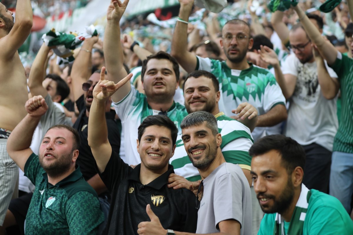 (FOTO GALERİ) Bursaspor-1461 Trabzon FK taraftar fotoğrafları