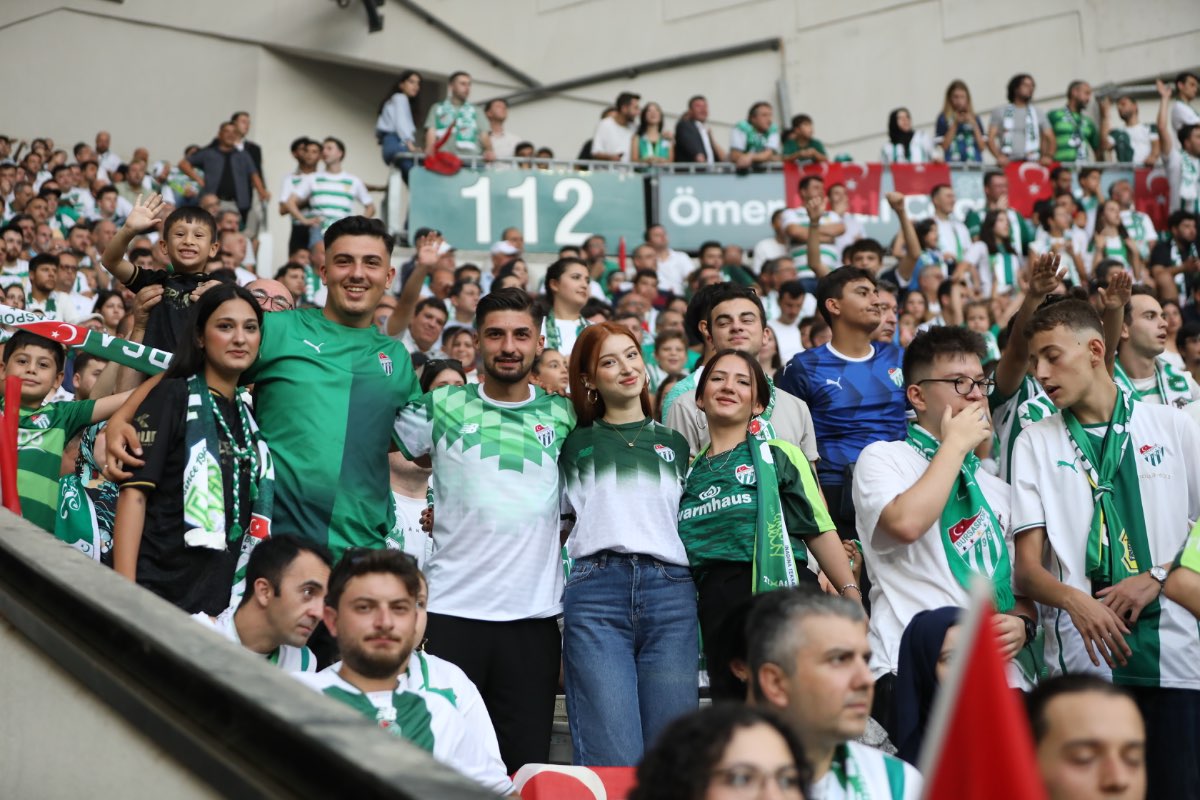 (FOTO GALERİ) Bursaspor-1461 Trabzon FK taraftar fotoğrafları