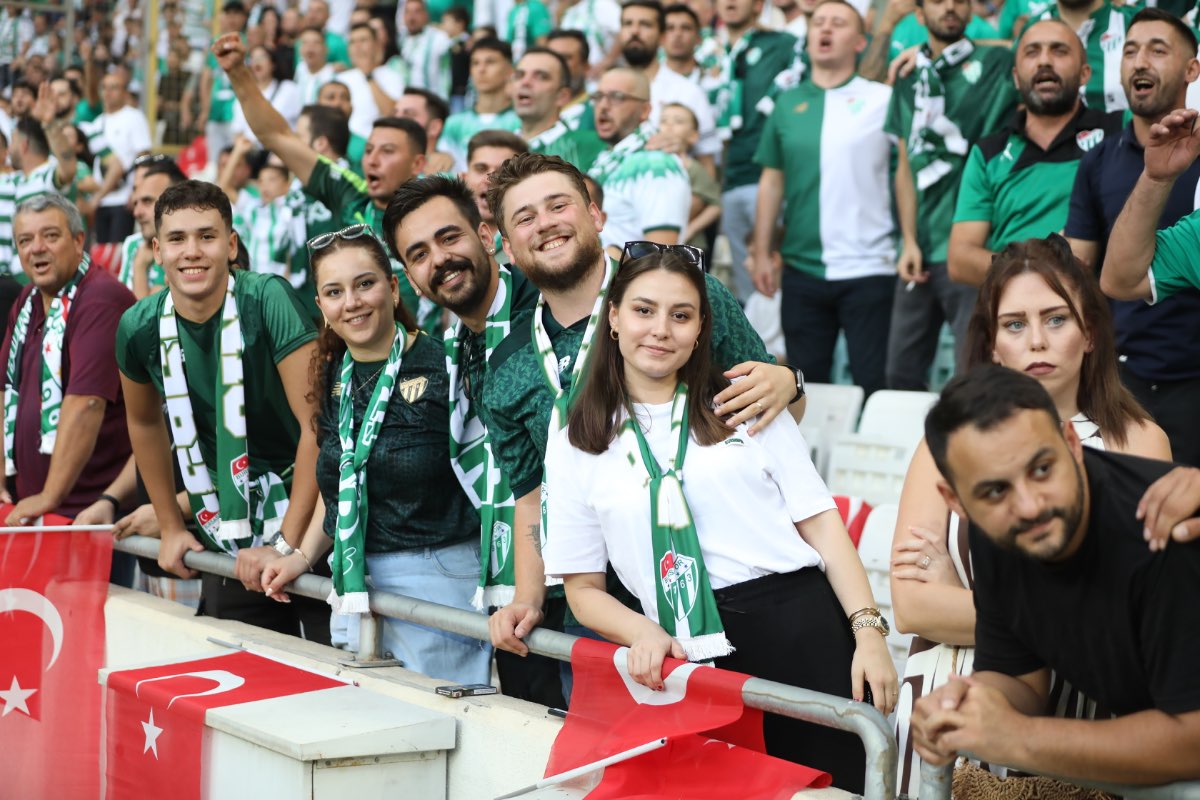 (FOTO GALERİ) Bursaspor-1461 Trabzon FK taraftar fotoğrafları