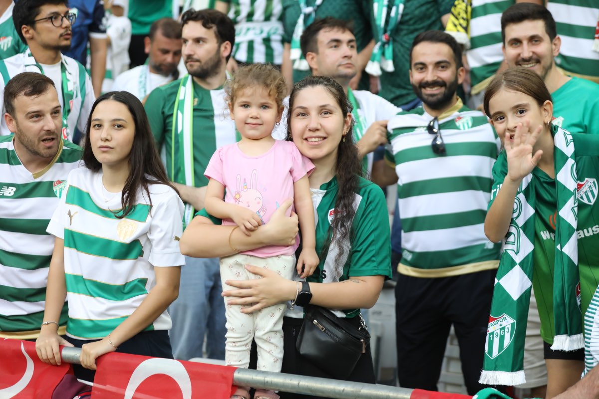 (FOTO GALERİ) Bursaspor-1461 Trabzon FK taraftar fotoğrafları