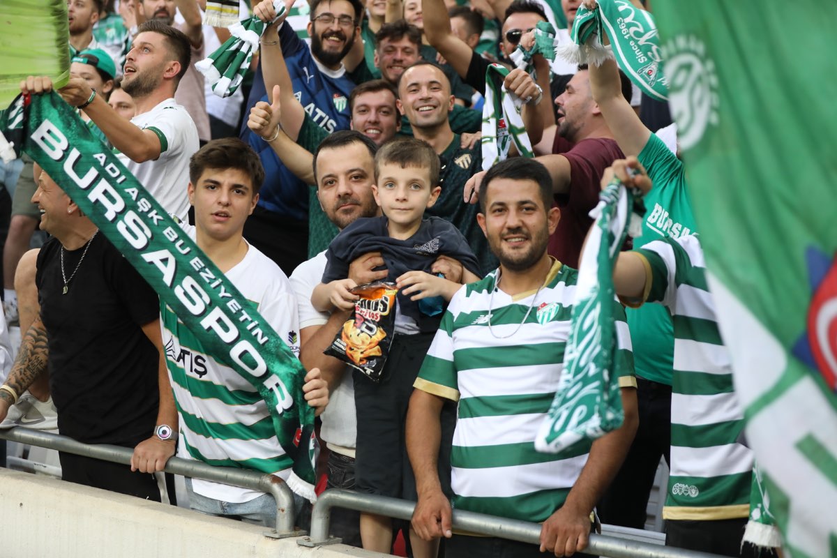 (FOTO GALERİ) Bursaspor-1461 Trabzon FK taraftar fotoğrafları