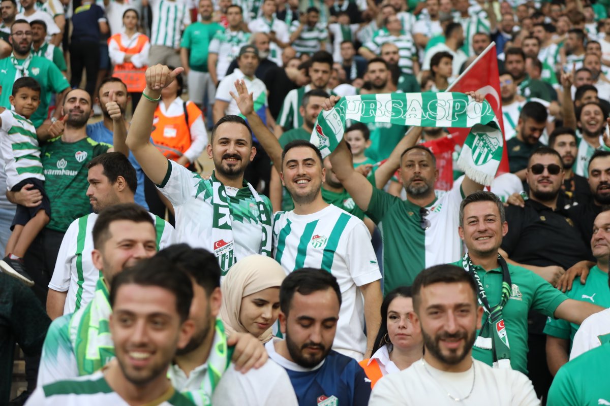 (FOTO GALERİ) Bursaspor-1461 Trabzon FK taraftar fotoğrafları