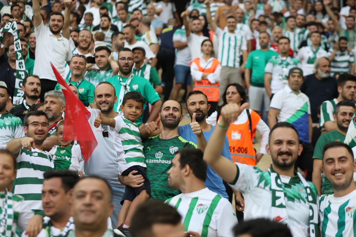 (FOTO GALERİ) Bursaspor-1461 Trabzon FK taraftar fotoğrafları