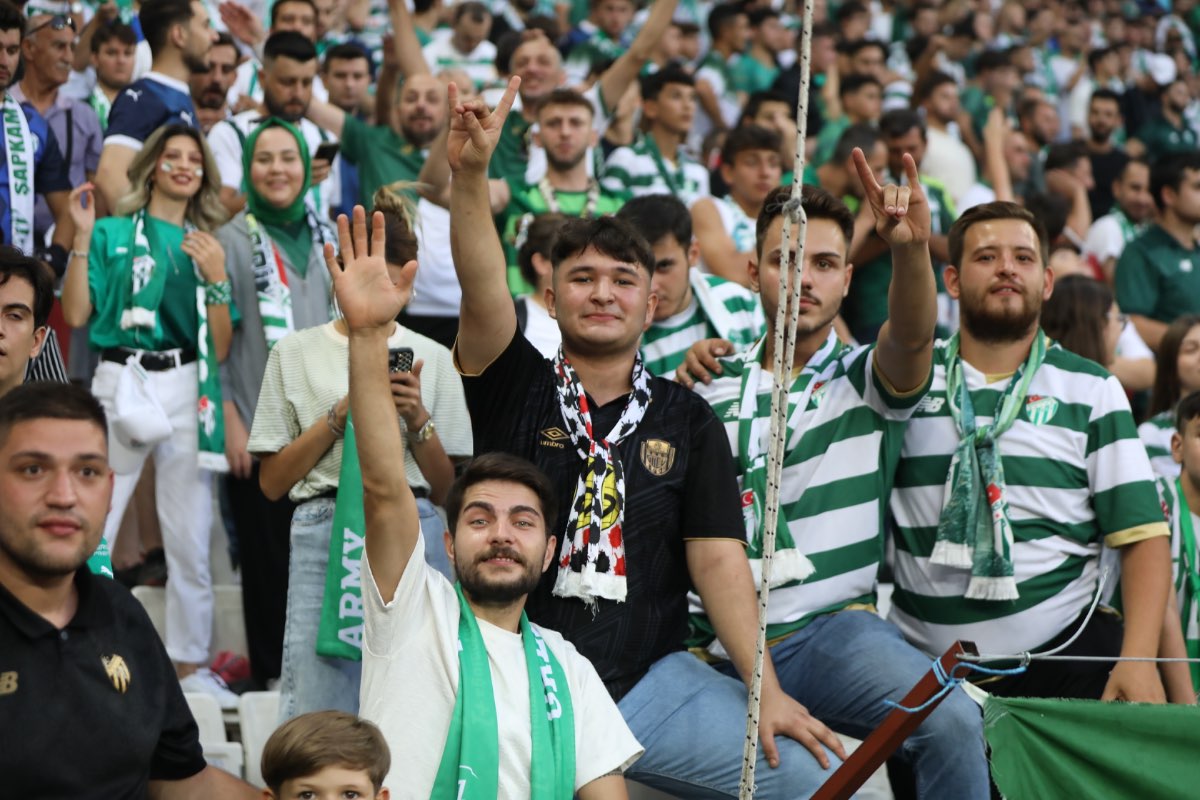 (FOTO GALERİ) Bursaspor-1461 Trabzon FK taraftar fotoğrafları