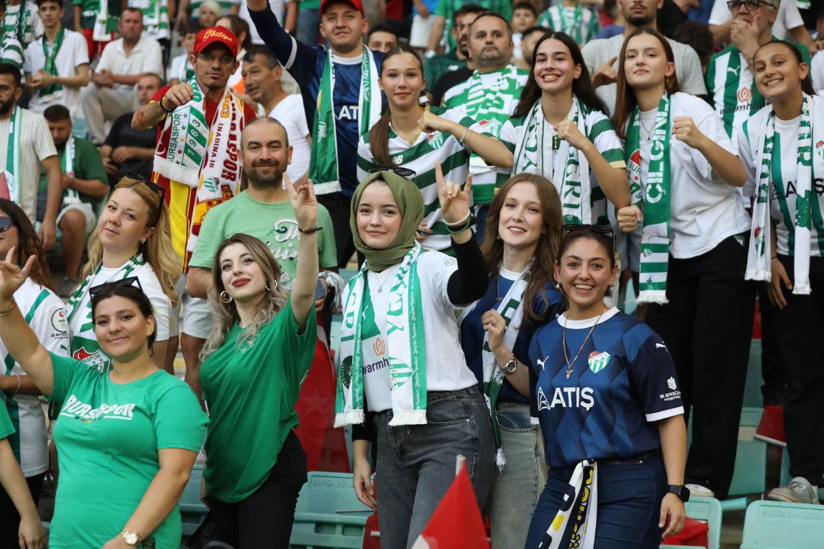 (FOTO GALERİ) Bursaspor-1461 Trabzon FK taraftar fotoğrafları