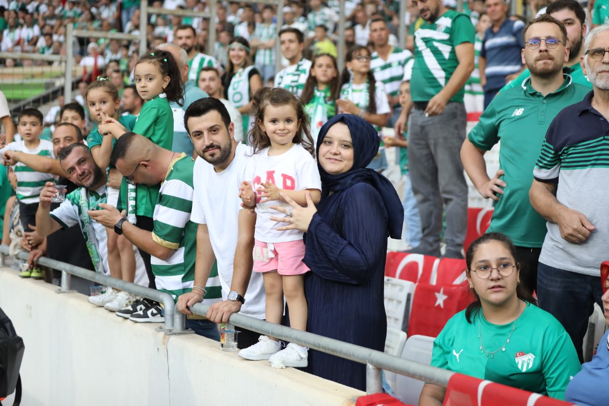 (FOTO GALERİ) Bursaspor-1461 Trabzon FK taraftar fotoğrafları