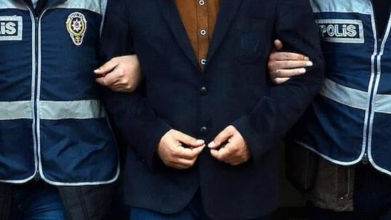 FETÖ’ye yönelik devam eden operasyonlarda 25 kişi tutuklandı