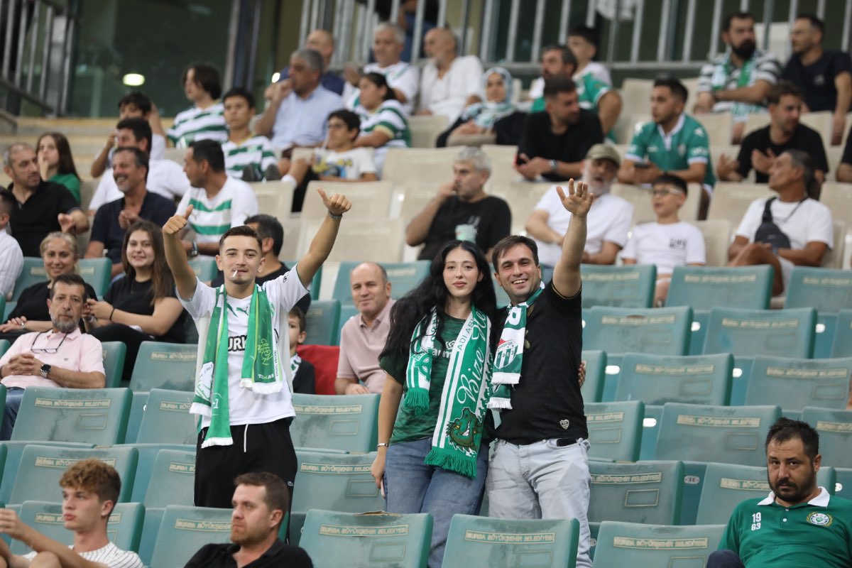 (FOTO GALERİ) Bursaspor- Söğütspor taraftar fotoğrafları -1