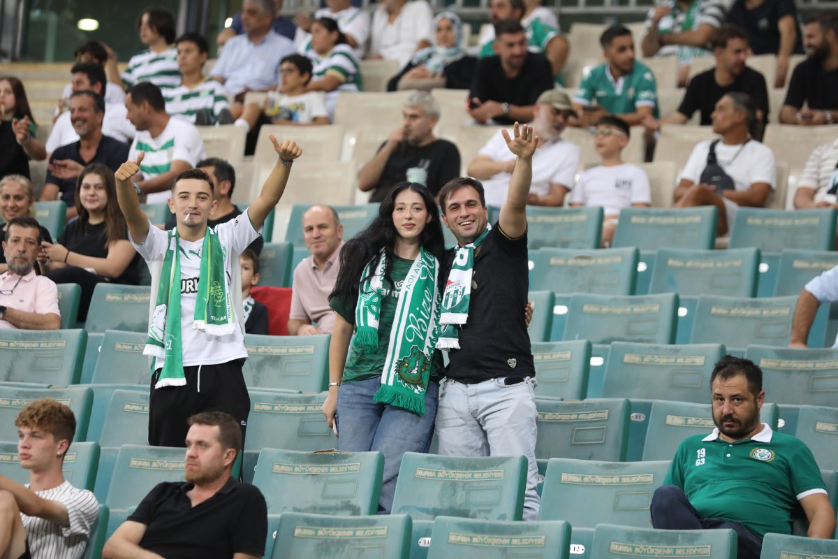 (FOTO GALERİ) Bursaspor- Söğütspor taraftar fotoğrafları -1