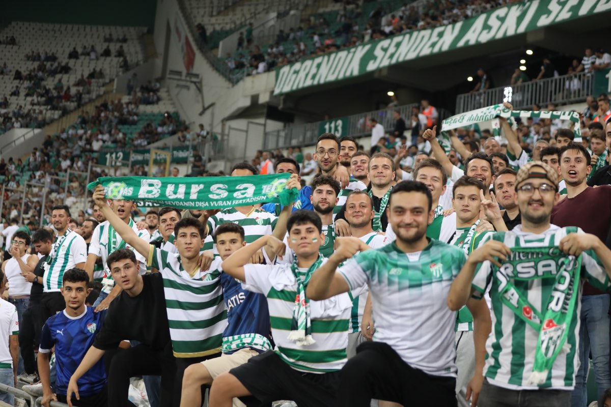 (FOTO GALERİ) Bursaspor- Söğütspor taraftar fotoğrafları -1