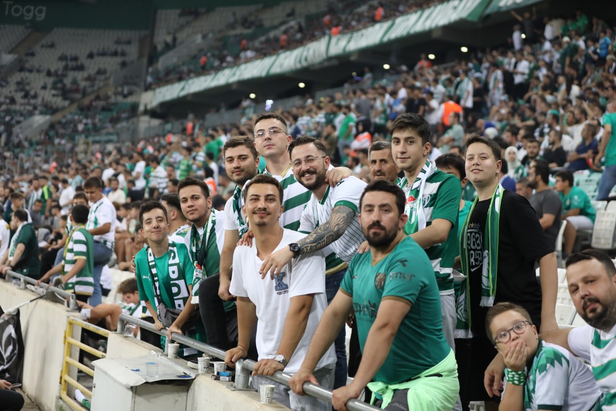 (FOTO GALERİ) Bursaspor- Söğütspor taraftar fotoğrafları -1