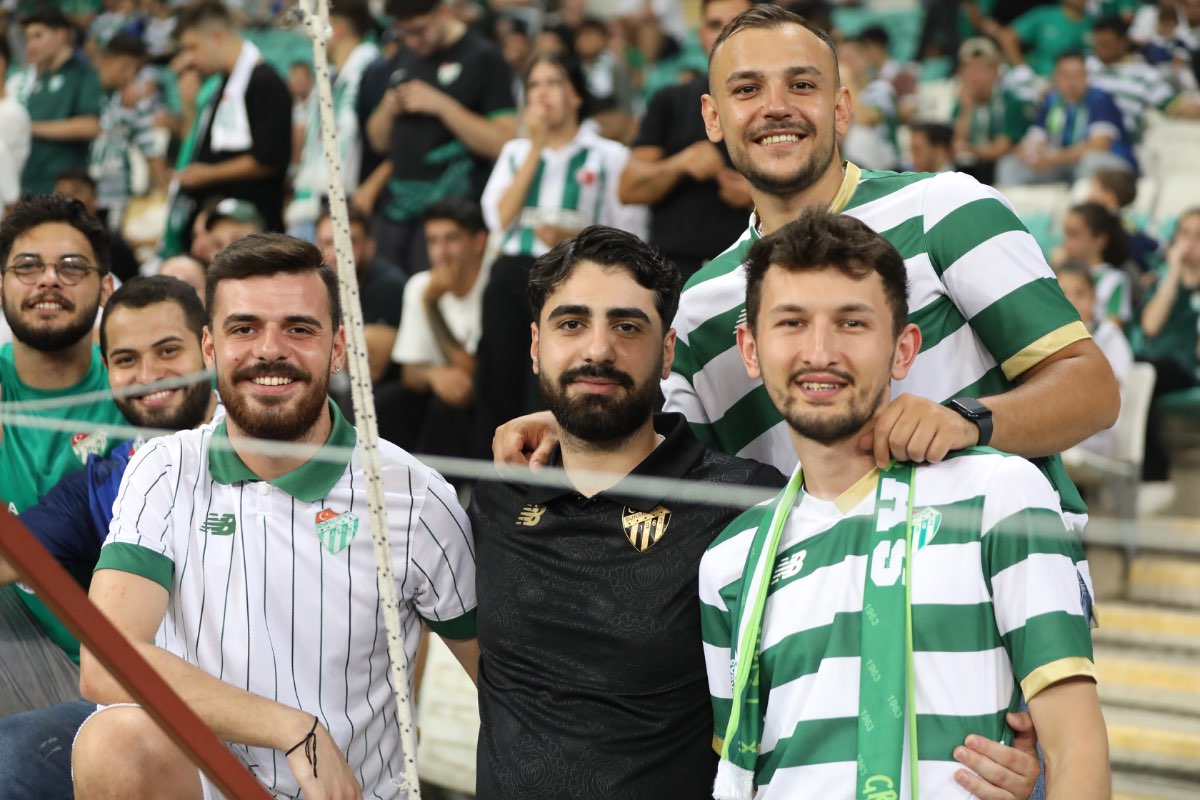 (FOTO GALERİ) Bursaspor- Söğütspor taraftar fotoğrafları -1