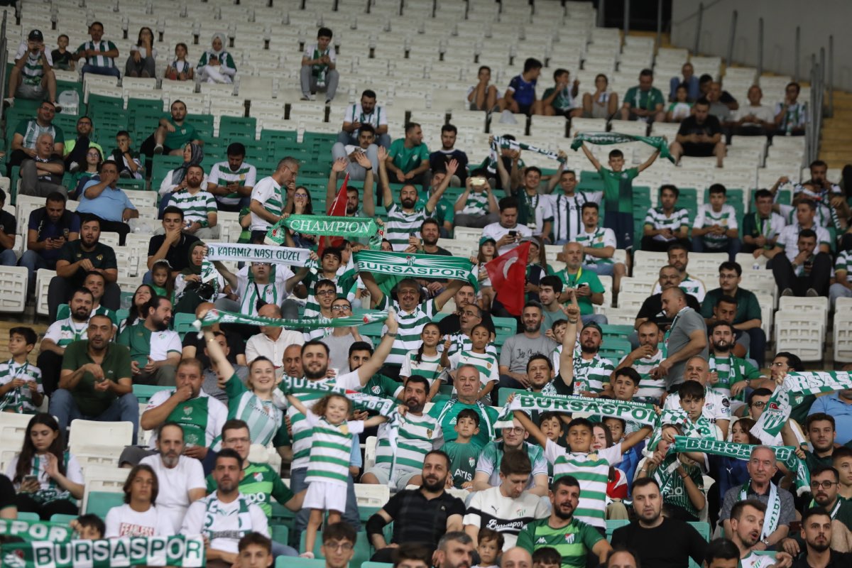 (FOTO GALERİ) Bursaspor- Söğütspor taraftar fotoğrafları -1